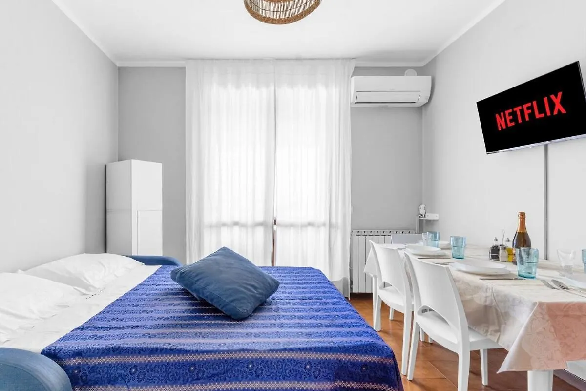 Apartment Pool And Tennis, Peace Of Senses In Soiano Soiano Del Lago